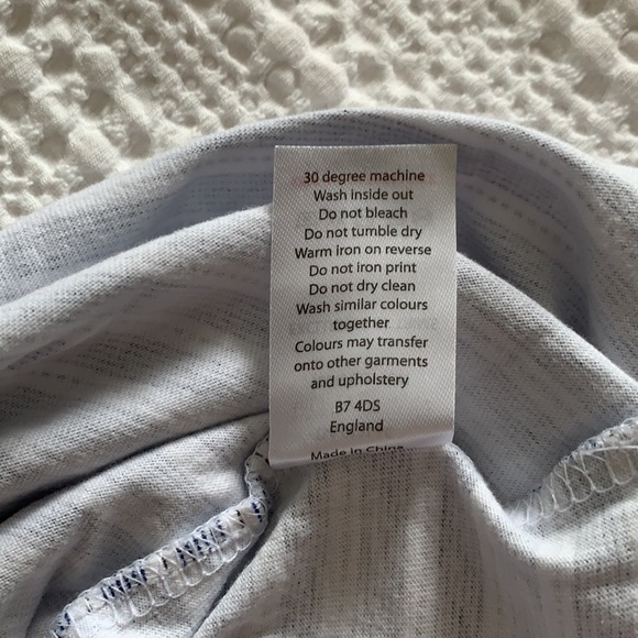 Larson & Co Tee - Picture 4 of 5